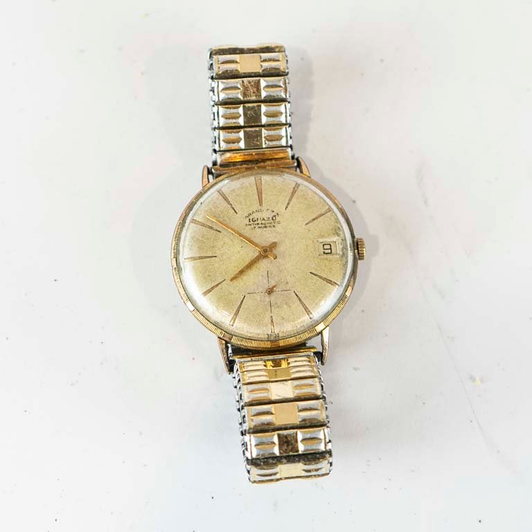 Lote siguiente: Reloj de Oro en Venta