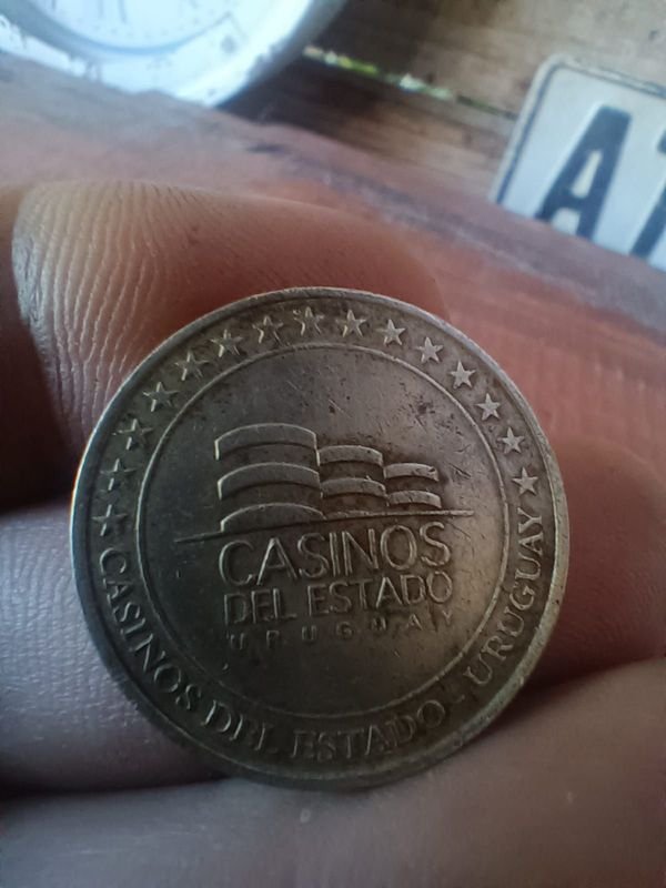 Lote siguiente: Moneda de Casino del Estado en buen estado
