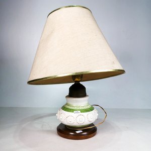 Lámpara de Mesa Vintage en Porcelana con Diseño Floral y Pantalla Grande - imagen 1