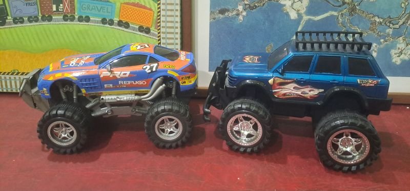 Juguetes de coches y camiones de juguete en buen estado - imagen 3