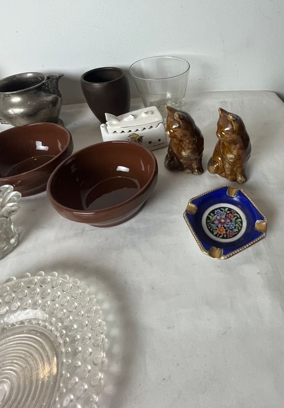 Colección de artículos decorativos en cerámica y vidrio - imagen 6