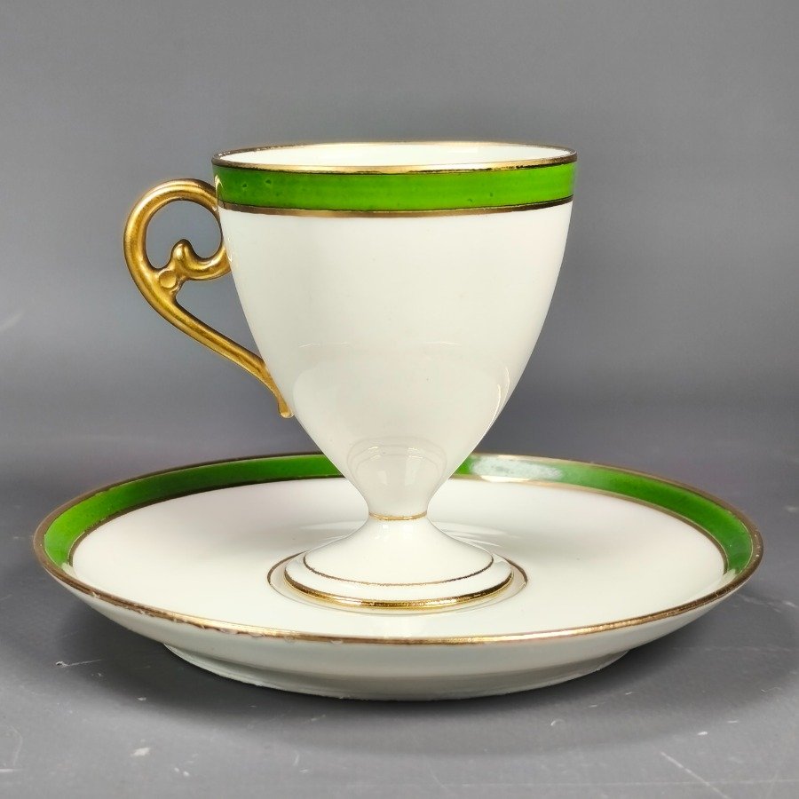 Taza y plato de porcelana francesa Limoges, obra de Charles Ahrenfeldt - imagen 2