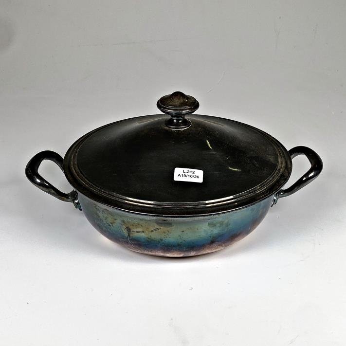 Guisera Christofle Antigua de Metal Plateado con Tapa