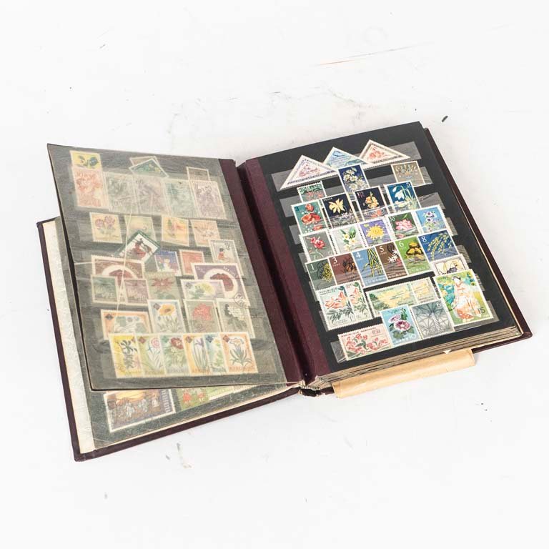 Álbum de Sellos Postales Varios