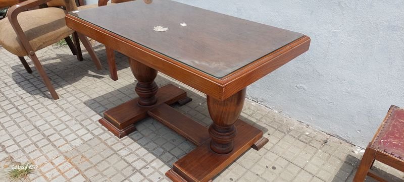 Mesa auxiliar tipo Tudor en madera - imagen 8