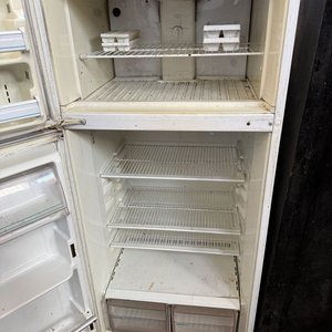 Heladera White Westinghouse con Freezer Frío Seco - imagen 4
