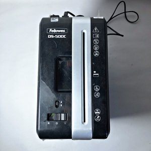 Trituradora de Papel Fellowes DS-500C Negra - imagen 2