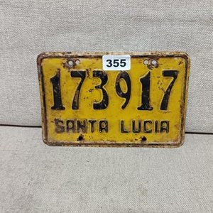 Lote siguiente: Matrícula Antigua de Santa Lucía - Chapa Amarilla con Número 173917