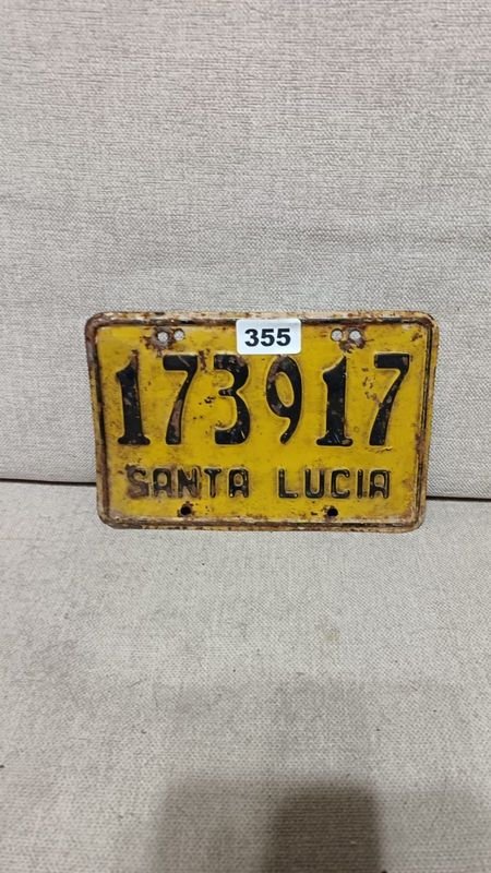 Matrícula Antigua de Santa Lucía - Chapa Amarilla con Número 173917