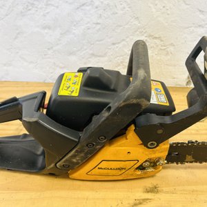 Lote #068 – Motosierra a nafta McCulloch – no se probó - imagen 5