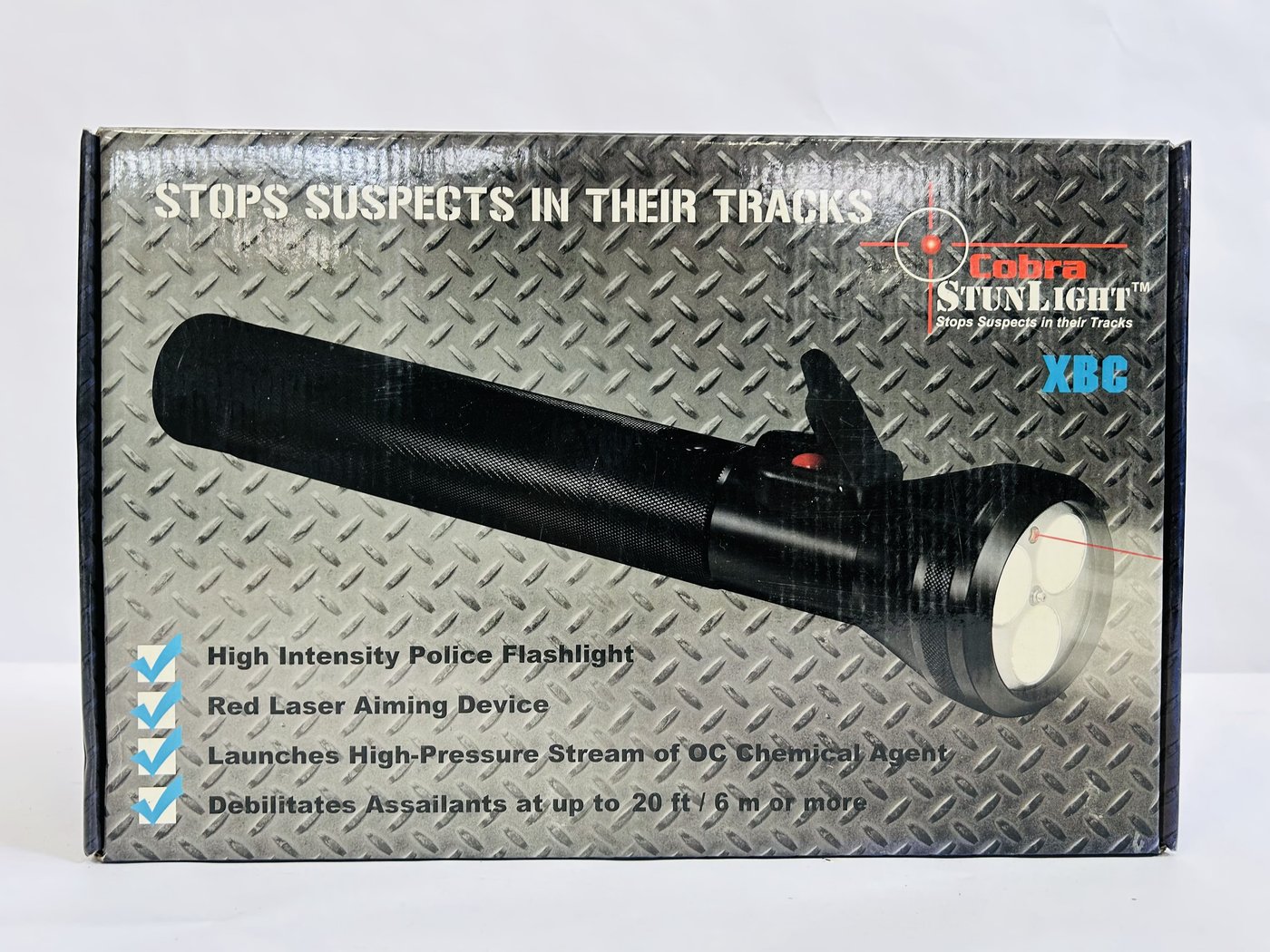 Linterna Táctica Cobra Stunlight XBC con Láser y Gas Pimienta