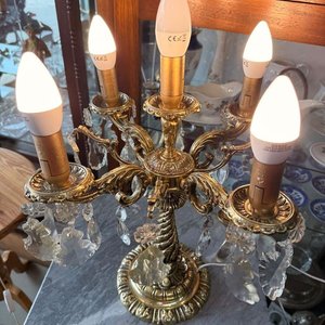 Candelabro de Mesa Dorado con 5 Luces y Caireles de Cristal - imagen 6
