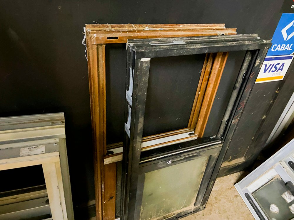 Item 499837 - Image 1