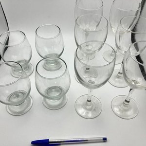 Lote de 10 Copas y Vasos de Vidrio Transparente - imagen 3