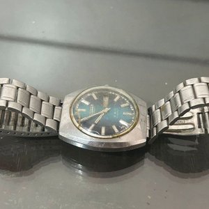 Lote anterior: Reloj Citizen Automático con Brazalete Metálico - Requiere Mantenimiento