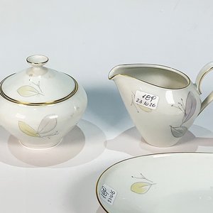 Conjunto Porcelana Bavaria "Grazie" Lechera, Azucarero y Dos Paneras Ovales - imagen 2