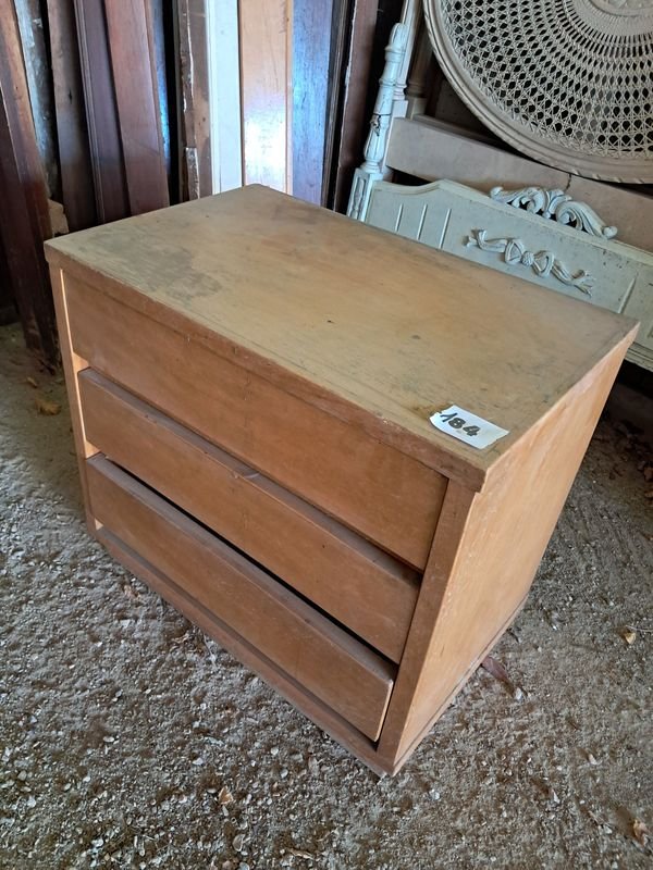 Item 883061 - Image 0