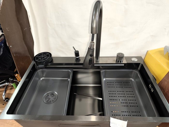 Pileta de Cocina Multifunción con Cascada y Lavavasos - imagen 5