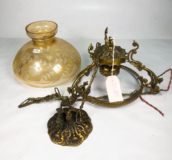 Colgante de Bronce con Tulipa Amarilla Grabada
