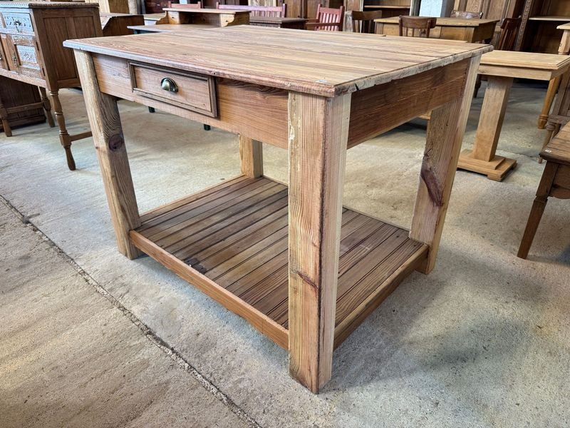 Item 877743 - Image 1