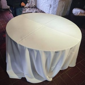 Lote anterior: 6 Manteles Blancos Grandes para Fiesta