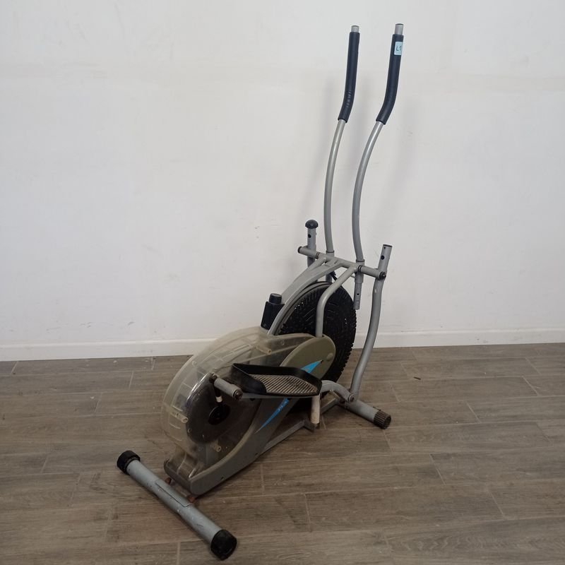 Elíptica de entrenamiento marca Orbitrek Platinum en excelente estado - imagen 4