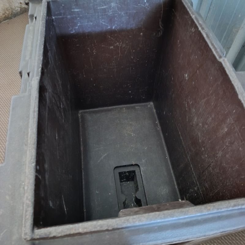 Contenedores Cambro Estancos con Ruedas - imagen 8