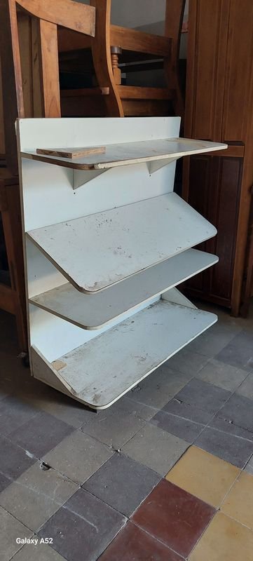 Estante de madera para comercio en buen estado - imagen 5