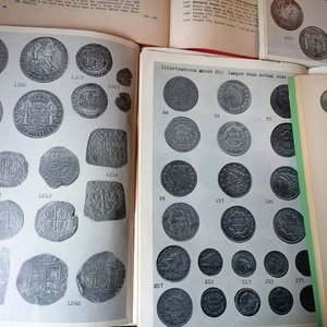 7 Catálogos Numismáticos Americanos de Hans Schulman (Años 60) - imagen 3