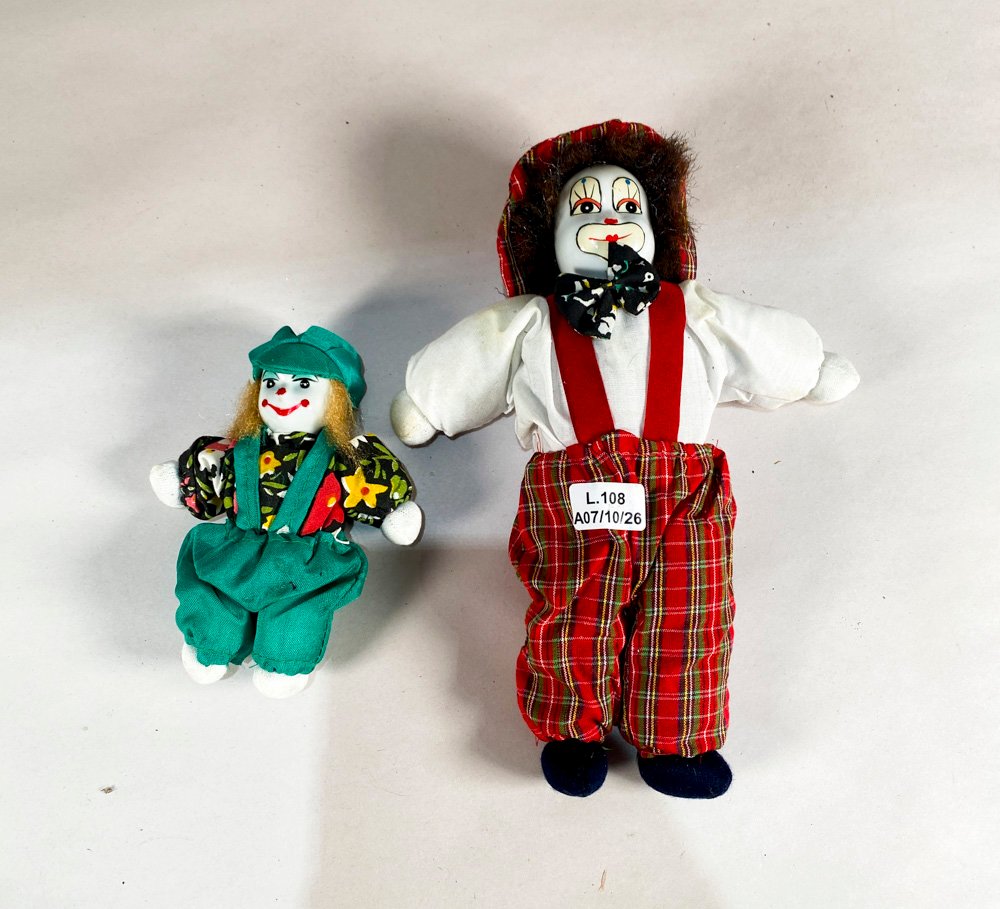 Dos Muñecos Payaso de Porcelana con Ropas Coloridas
