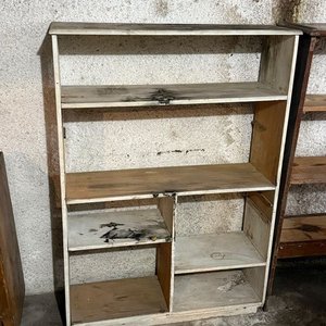 Estantería Blanca Multivel con Detalles - imagen 1