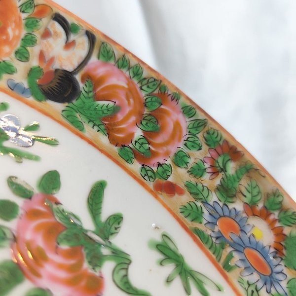 Antiguo plato Cantón de porcelana con soporte, circa 1850 - imagen 6