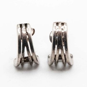 Pares de Arracadas de Plata con Diseño Ondulado - imagen 2