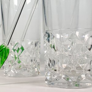 Seis Vasos de Vidrio Altos con Agitadores y Base Prensada - imagen 3