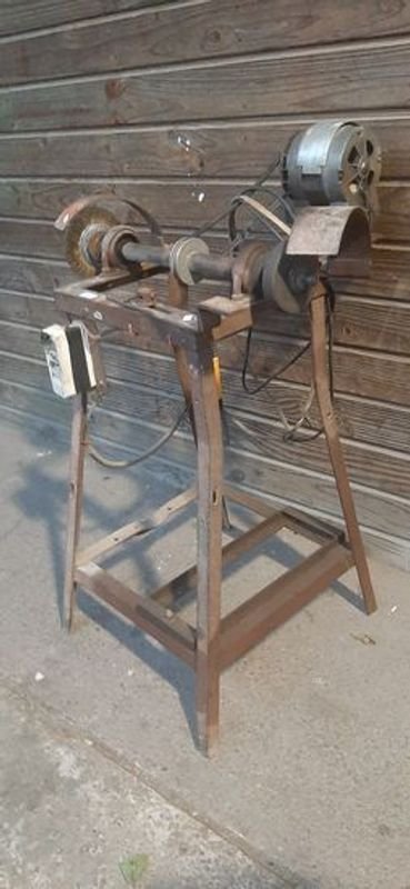 Lote anterior: Máquina de mecanizado con motor y piedra de esmeril