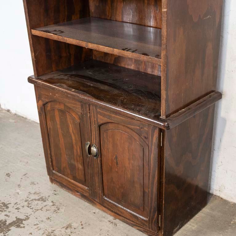 Mueble alto de cuatro puertas y estantes de madera - imagen 2