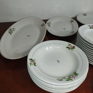 Porcelana antigua Olmos, hace juego con el lote número 11. - imagen 4