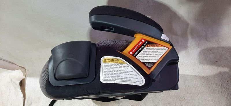 Asiento de Niño para Auto - Booster Seguridad - imagen 3
