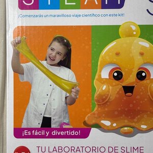 Lote de Juguetes: Peluches, Pistolas, Reproductor CD Panasonic y Más - imagen 50