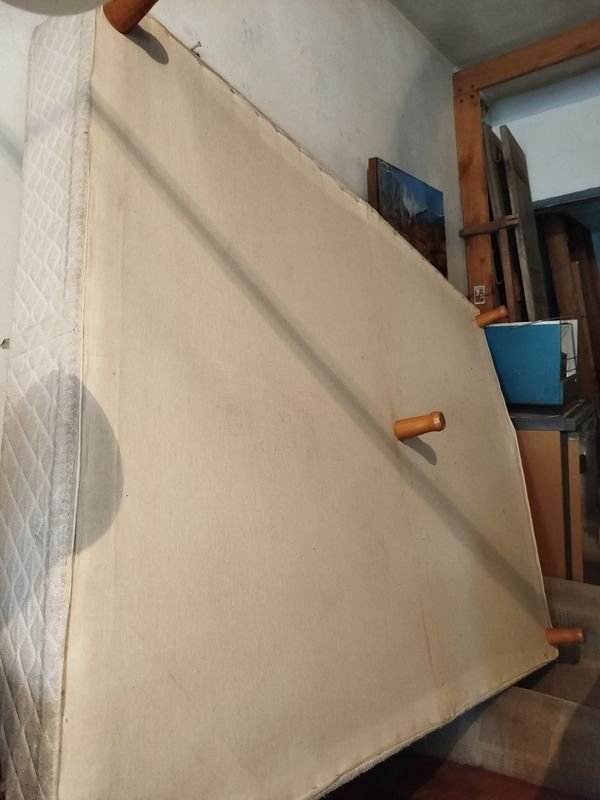 Lote siguiente: Mueble de cama antiguo