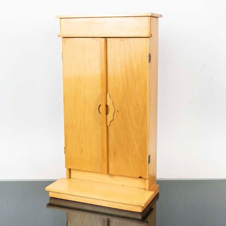 Item 2106438 - Image 0