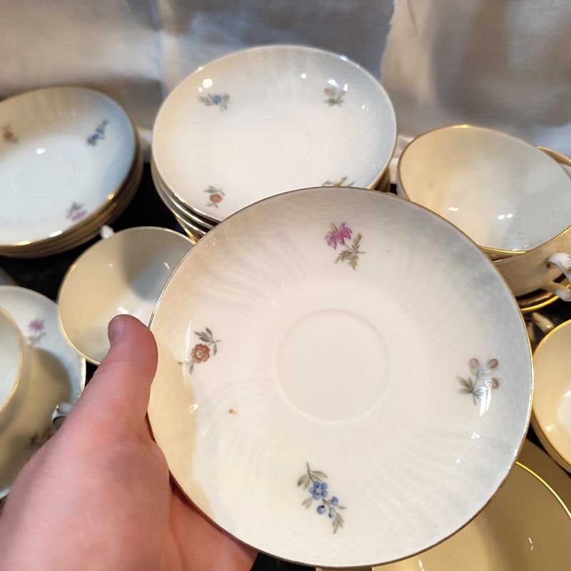 Juego de tazas y platillos de porcelana Royal Copenhagen - imagen 10