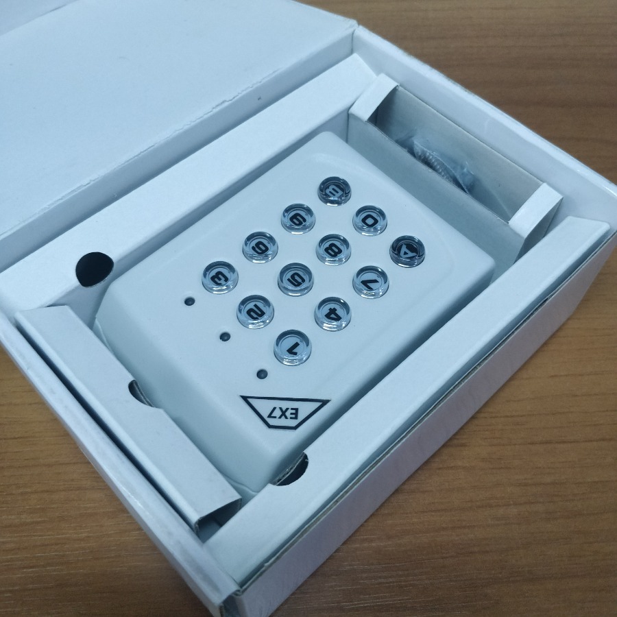 Lote anterior: Teclado mecánico autónomo ABS