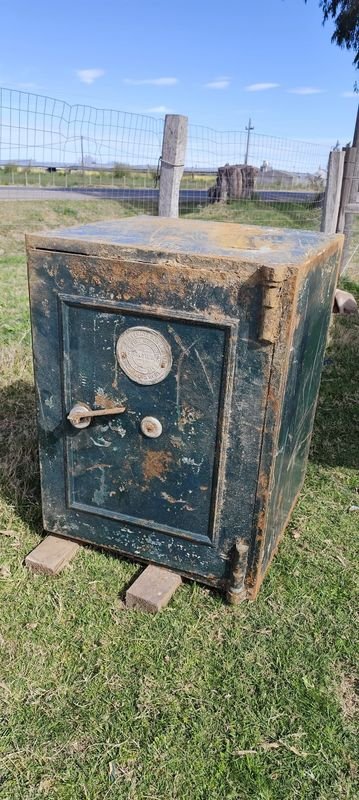 Antigua Caja Fuerte Thomas Perry & Son Ltd. Bilston