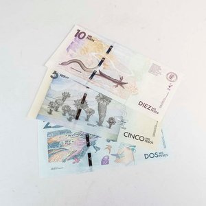 3 Billetes de Colombia: 2.000, 5.000 y 10.000 Pesos (2020) Sin Circular - imagen 2