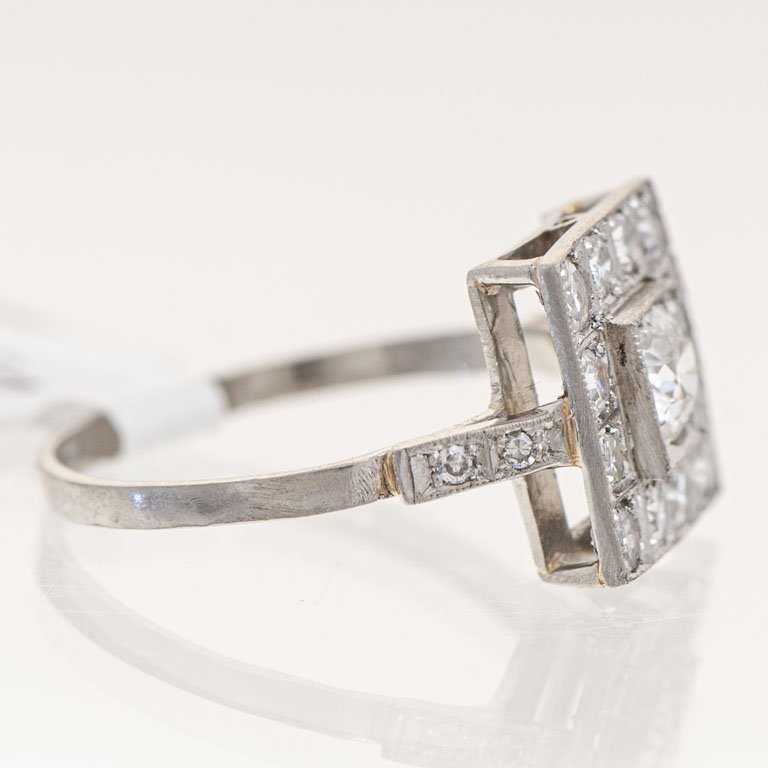 Anillo de platino con brillantes - imagen 2