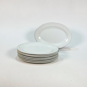 Juego de 8 Fuentes Ovales de Loza Blanca - imagen 1