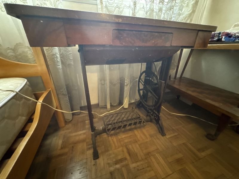 Lote anterior: Máquina de coser Necchi - Maquinaria