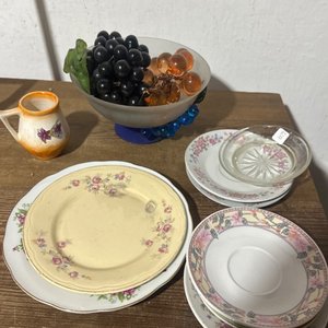 Lote anterior: Juego de Platos y Frutera Decorativa