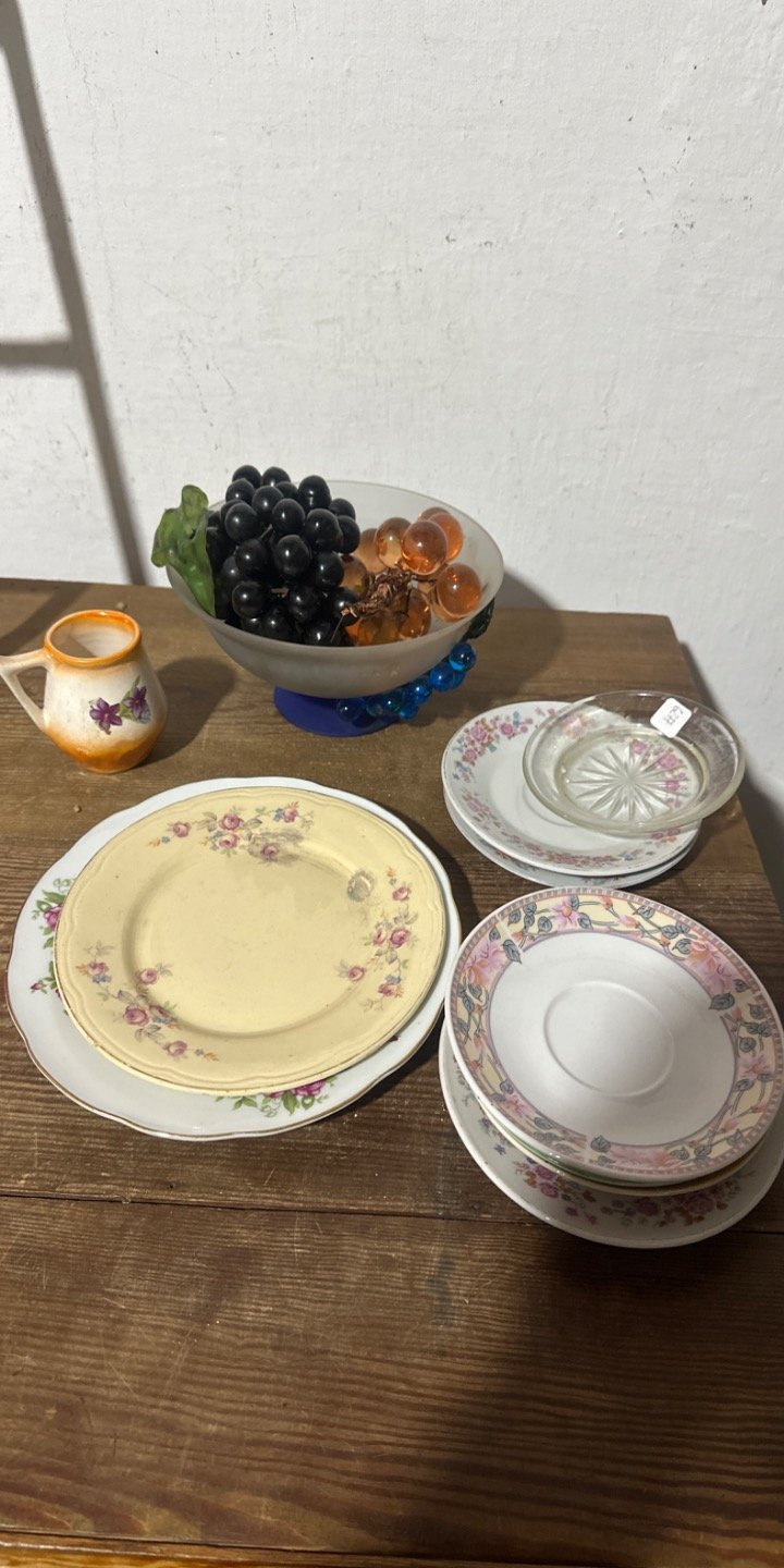 Juego de Platos y Frutera Decorativa